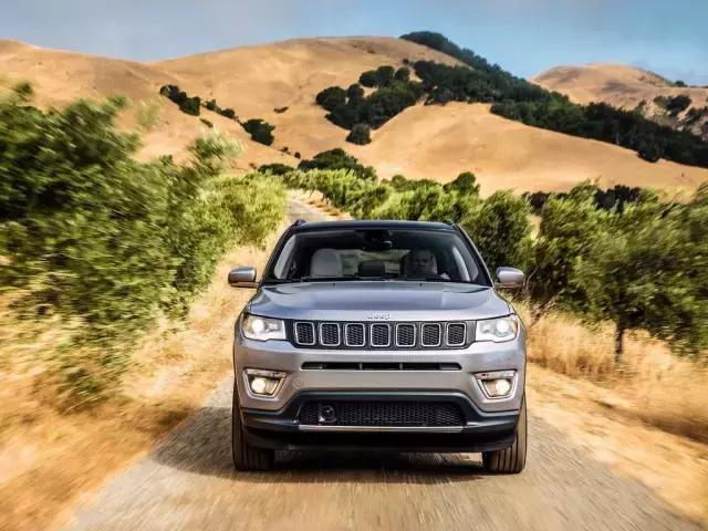 吉普指南者顶配精英版,jeep指南者进口版顶配