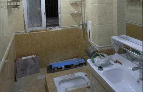 把厕所抬高80公分,把蹲坑修高是为什么