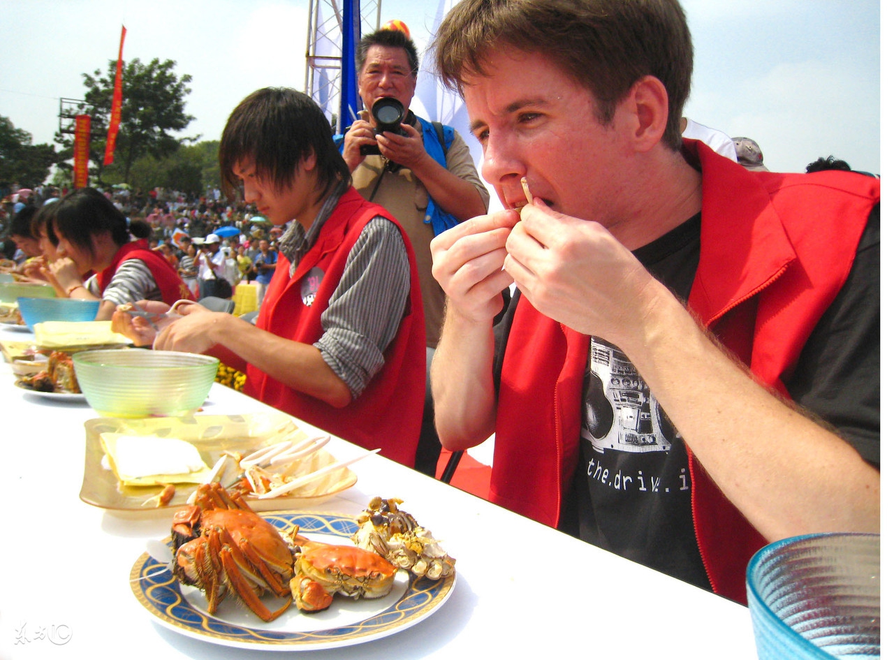 吃螃蟹后要忌什么水果,吃螃蟹后能吃猕猴桃吗