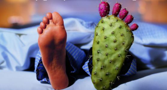 盘点缓解痛风发作疼痛的十大方法，服用秋水仙碱只是其中之一！