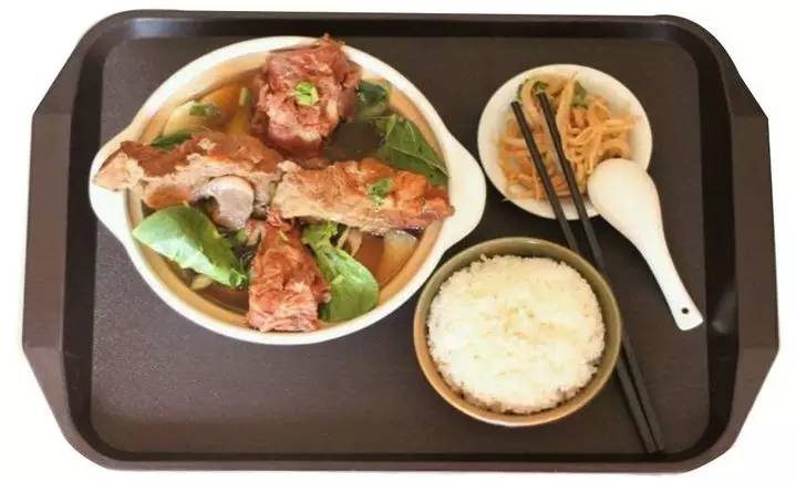 青岛有好吃不辣的饭店,青岛有什么好的自助海鲜餐厅