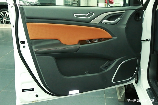 17款比亚迪秦ev300续航实测,比亚迪秦2016款ev300旗舰型