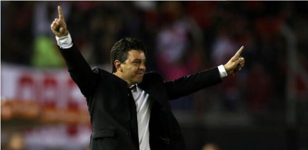 欧冠伊斯坦布尔之夜巴萨夺冠,巴塞罗那6比5逆转巴黎圣日耳曼