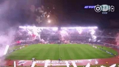 欧冠伊斯坦布尔之夜巴萨夺冠,巴塞罗那6比5逆转巴黎圣日耳曼