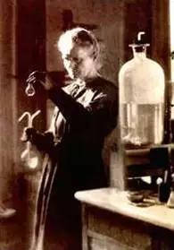 居里夫人爱因斯坦关系,居里夫人的私生女