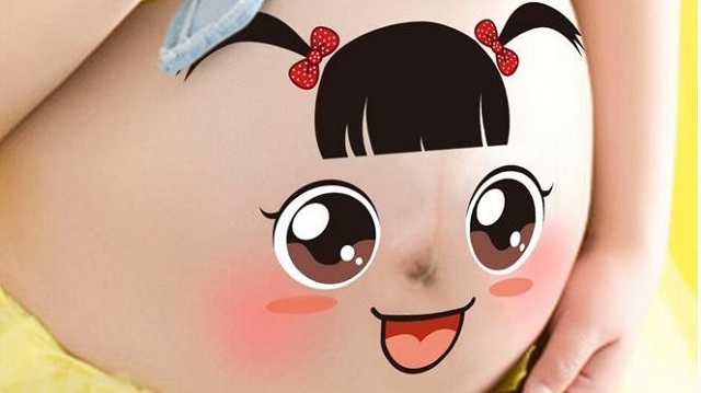 孕晚期胎宝宝总是打嗝正常吗,孕后期孕妈妈总打嗝