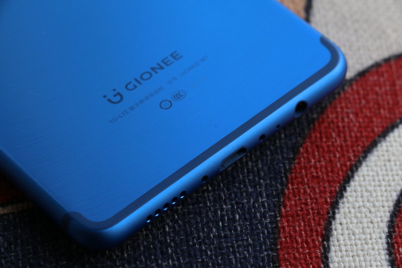 全面屏m7,金立m7屏和什么手机一样