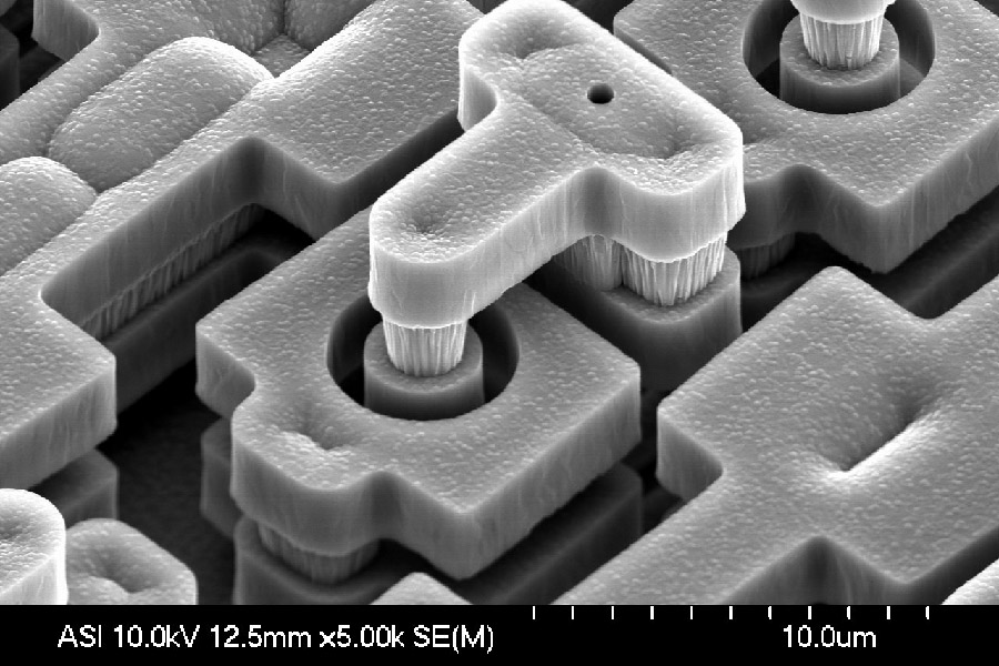 手机投屏如何横过来,怎么看手机有没有伤到屏幕