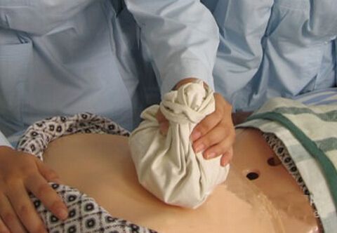 肚子疼用热水袋敷肚子肚子咕咕响,暖水袋热敷肚子缓解肚子疼