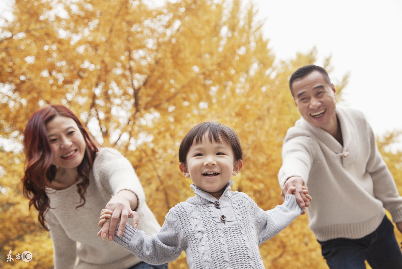 上学的孩子调皮惹事,孩子在学校调皮被家长告状