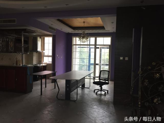 学费25万，让儿童冥想的内力觉醒大学连夜搬离，创始人被警方问询