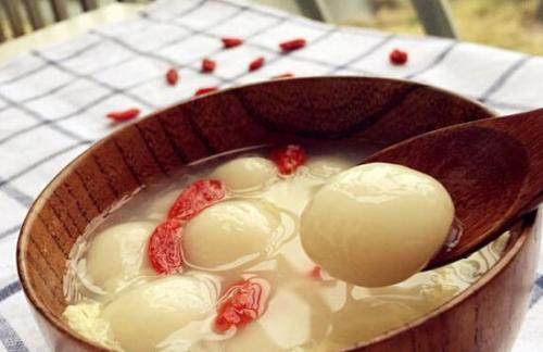 自己酿的米酒怎样使用,自己酿的米酒怎么煮