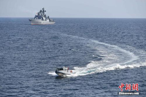 光明早报：贴吧、微博等被罚；节前油价迎两连涨