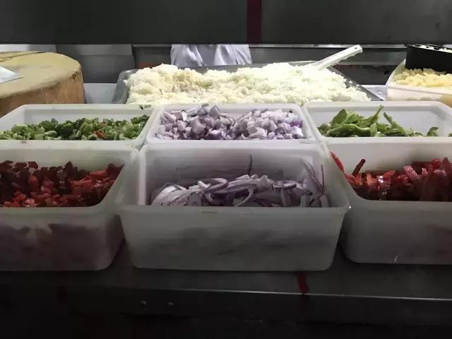 五星级酒店的厨房是什么样的,五星级酒店的厨房