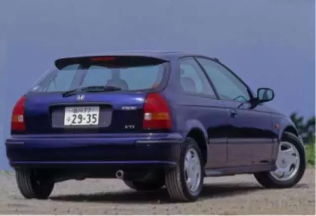 10代思域对比11代思域,10代思域车钥匙功能详解