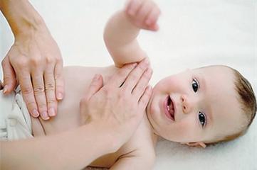 新生儿肚子胀拉不出屎怎么办,新生儿肚子胀怎么揉肚子