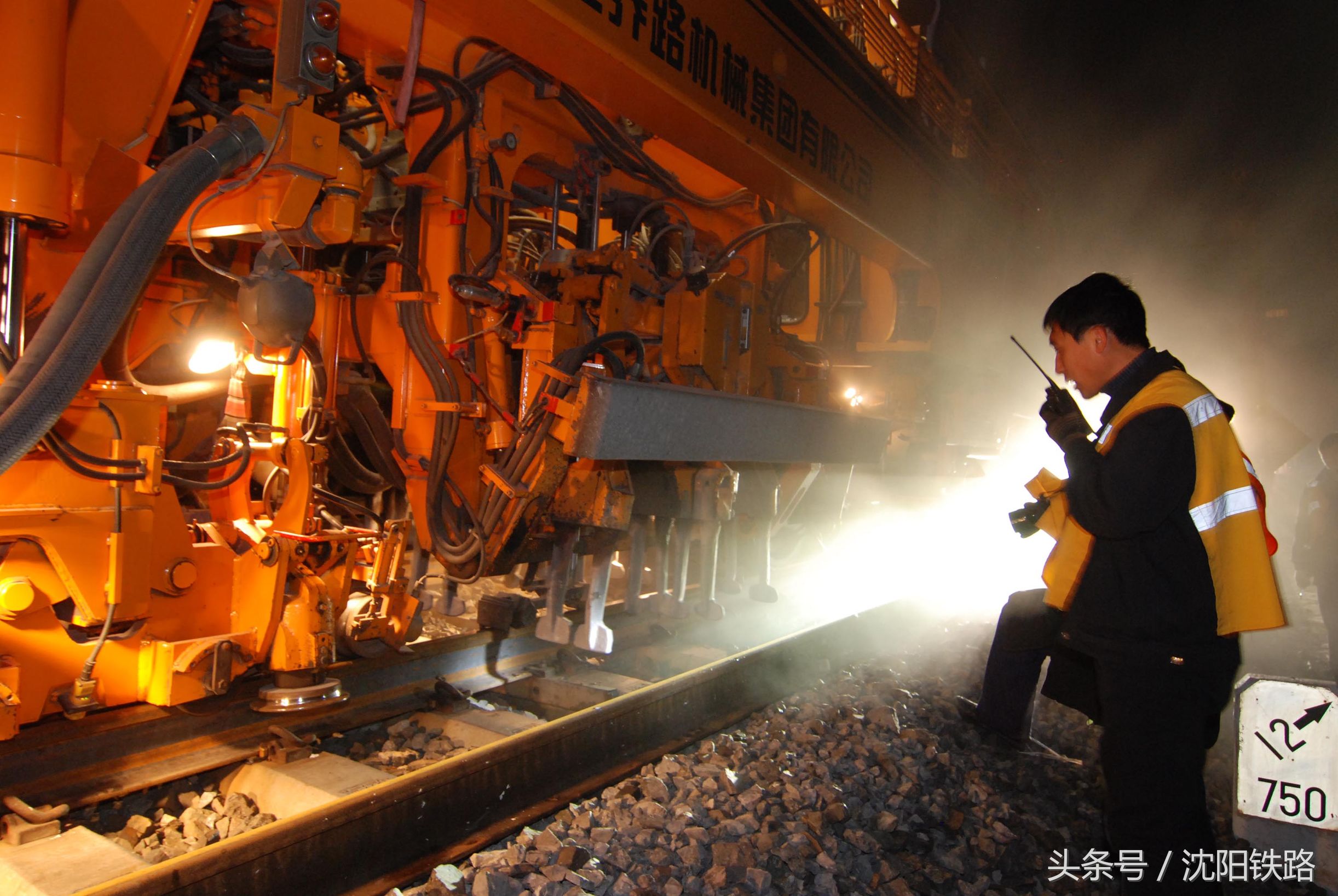 大型机械牛,大型机械有什么用