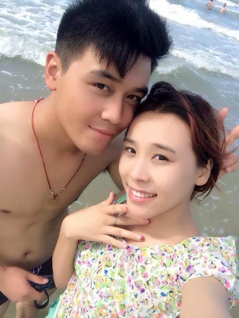 在三亚的沙滩上晒太阳,三亚海边晒太阳