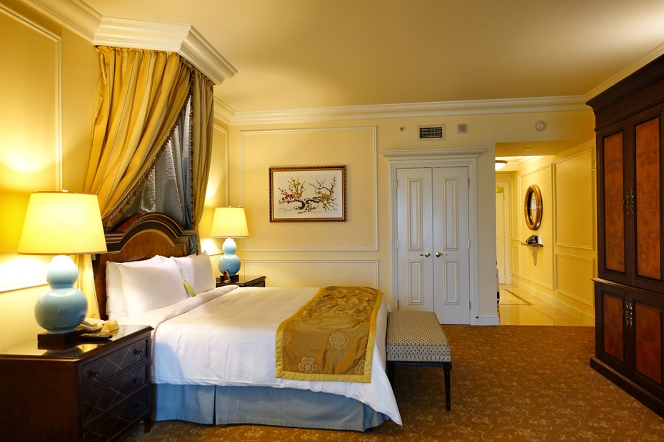 澳门威尼斯金碧光辉吗,澳门威尼斯人金碧光辉的大堂长廊