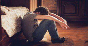 玩网游上瘾孩子该怎么教育,高中孩子游戏成瘾怎么办