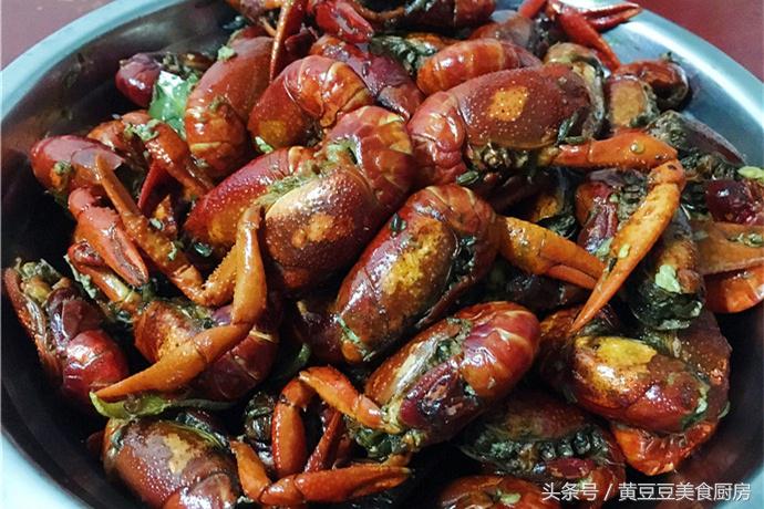 在家做油焖小龙虾真实图片,来一盆油焖小龙虾