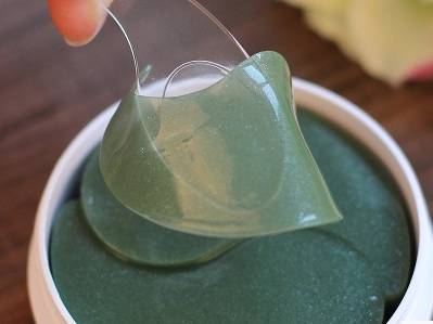 眼周细纹形成的原因,眼周出现细纹怎样消除