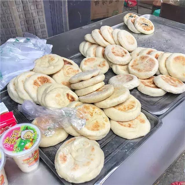 当你觉得活不下去的时候，就去菜市场吧