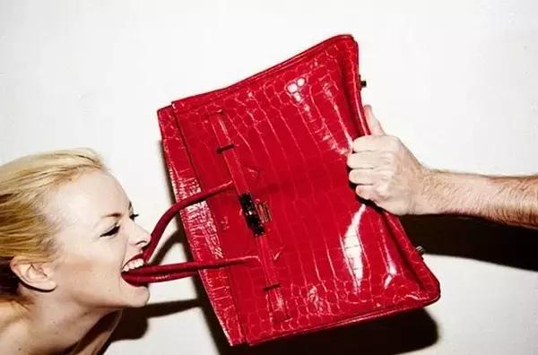 奢侈品购买时必须配货什么意思,需要配货的奢侈品有哪些