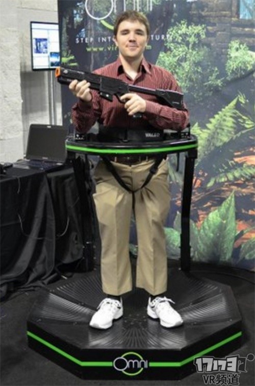 vr一体万向跑步机,vr游戏设备万向跑步机测评
