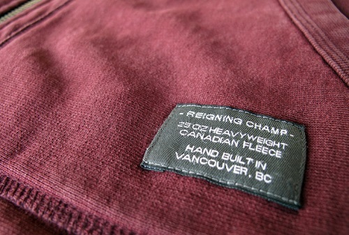 最适合年轻人买的衣服,适合年轻人的休闲服装品牌