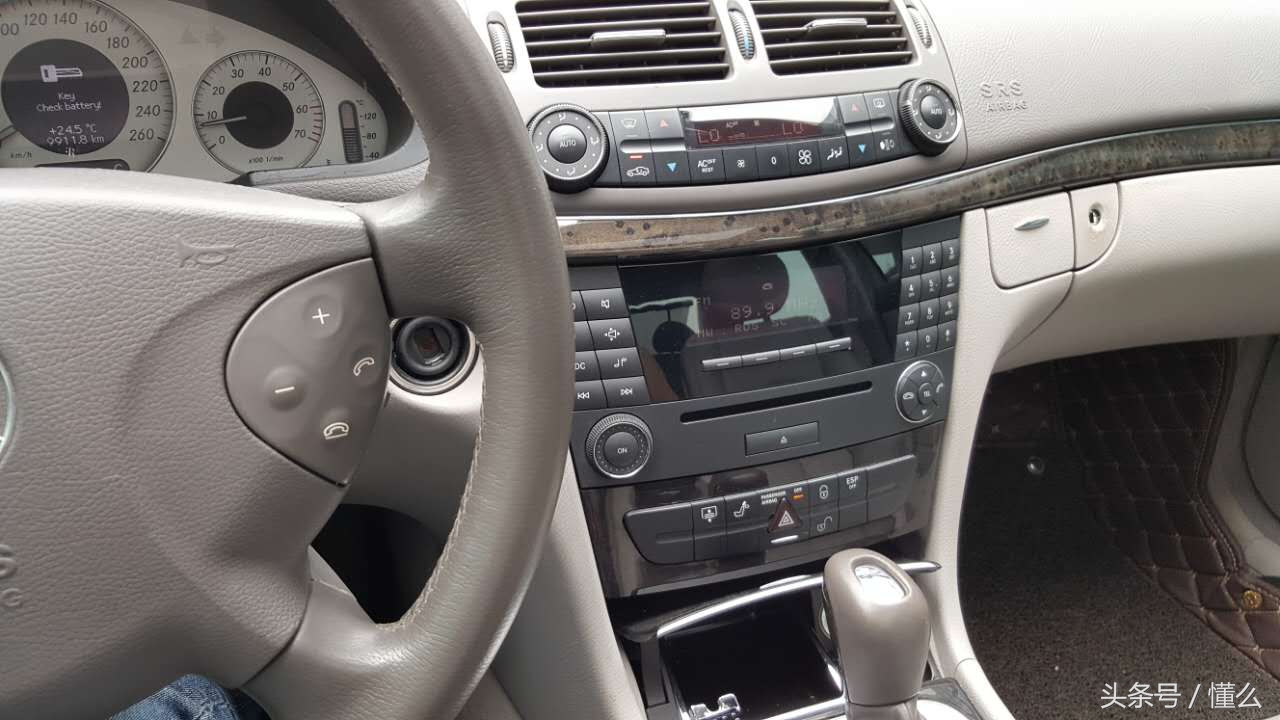 02款四眼奔驰w211入手要关注什么,2007年四眼奔驰w211值得买吗