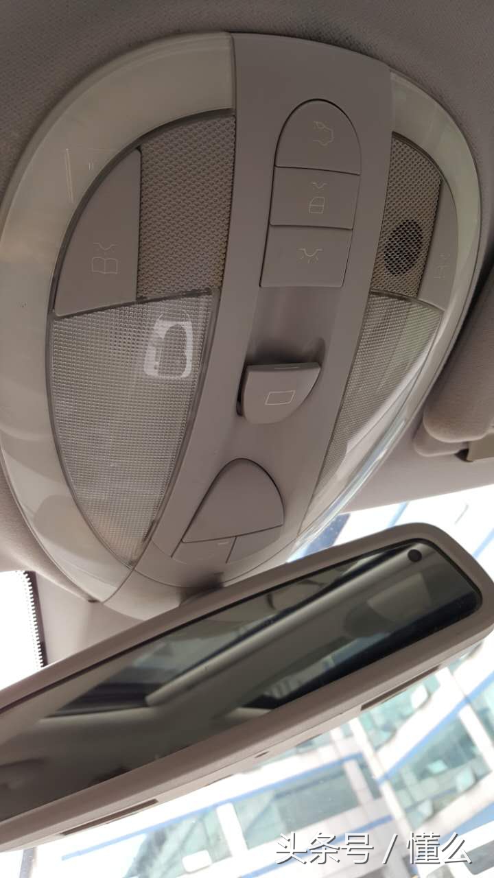 02款四眼奔驰w211入手要关注什么,2007年四眼奔驰w211值得买吗