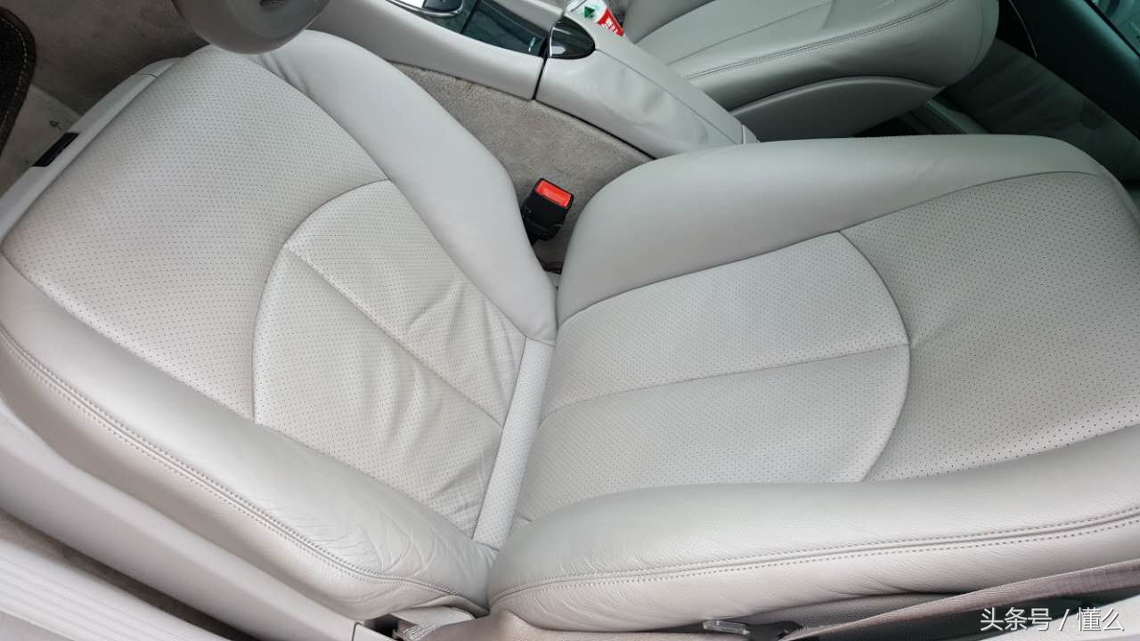 02款四眼奔驰w211入手要关注什么,2007年四眼奔驰w211值得买吗