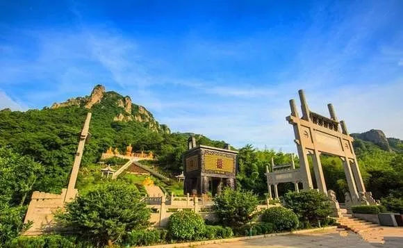 鍥藉簡鍗佸ぇ涓嶆暍鍘荤殑鏅偣,鍥藉簡鏃呮父灏忎紬鍩庡競