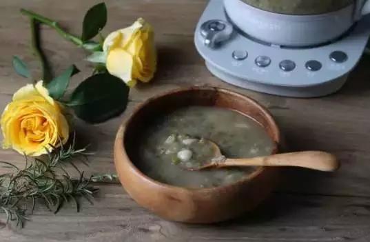 皮肤暗沉每天都做梦,多梦易醒脸色暗黄