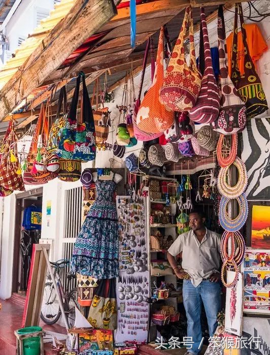 如何征战朋友圈？这个超洗眼睛的地方可落地签一周预算5K+