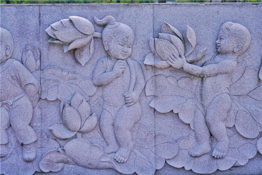 礼佛峨眉顶,礼佛普陀山