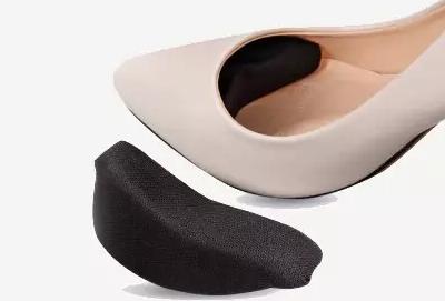 鞋子不跟脚是怎么回事,鞋子穿起来老是掉不跟脚怎么办