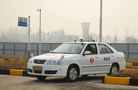 驾照学员上路关注事项,学员驾考关注事项
