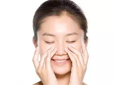 换季底妆的正确方法,换季底妆总是斑驳卡粉怎么办