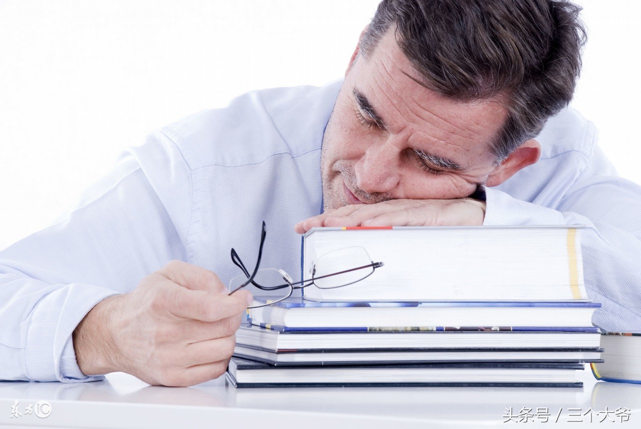 办公室打瞌睡怎么办,办公室犯困如何解决