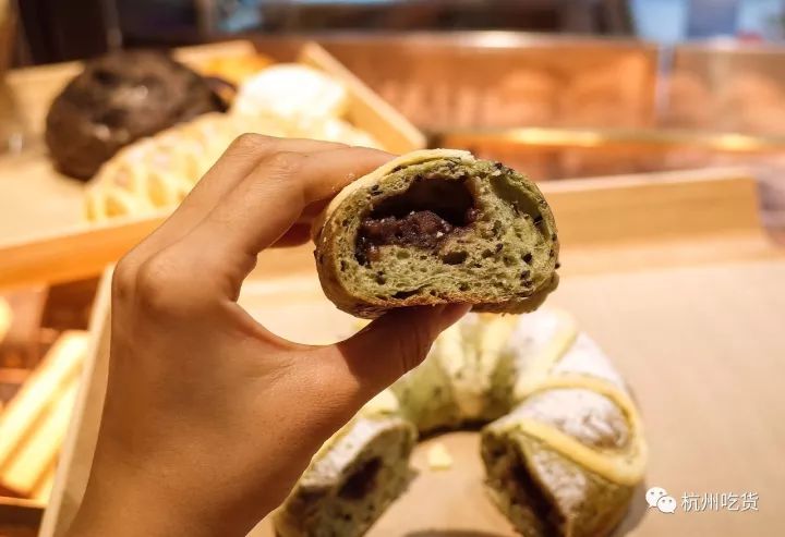 养乐多牛奶面包,养乐多面包烤箱