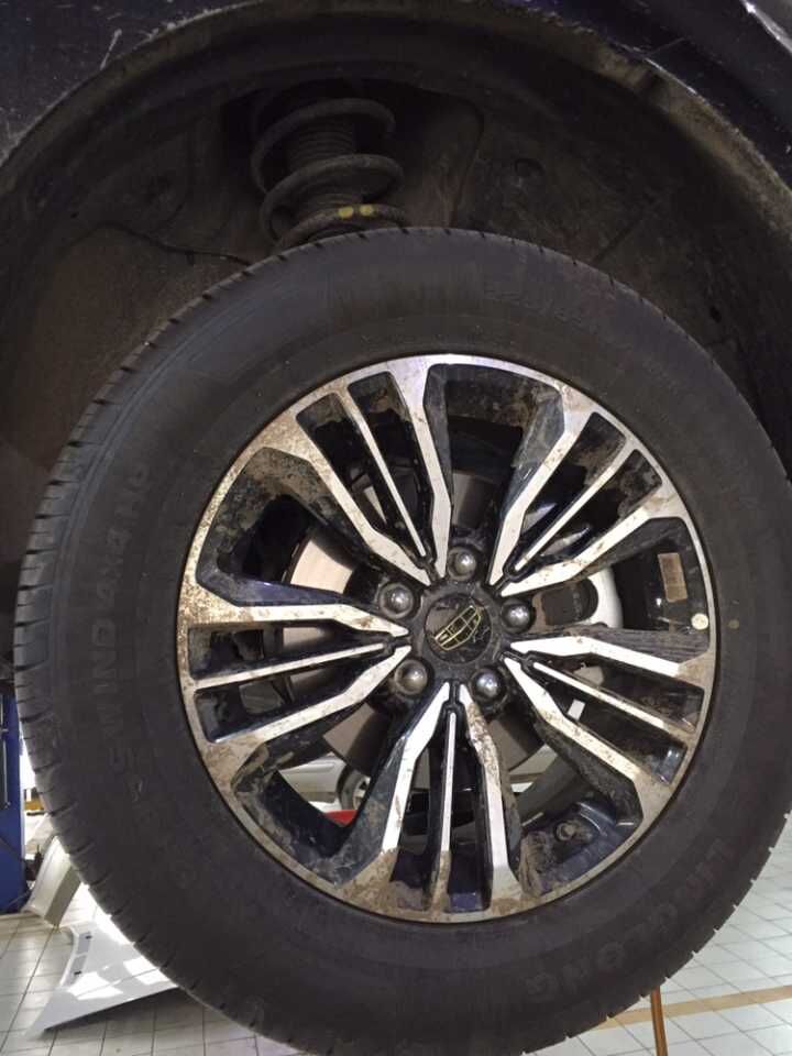 吉利远景x6suv百公里油耗,吉利远景x6十大优缺点