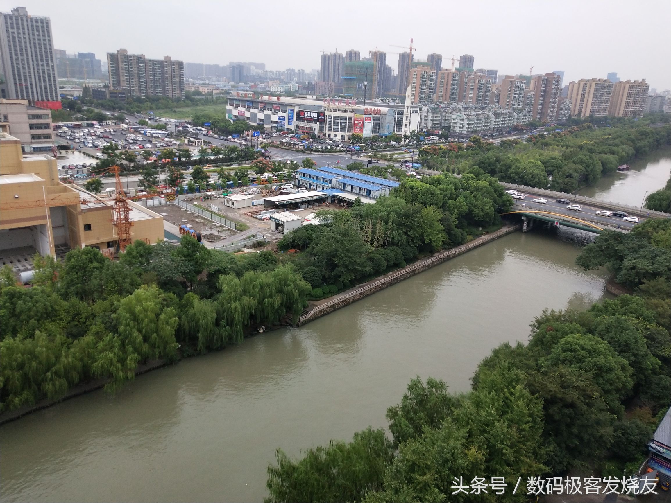 vivox20全面屏新机,vivox20全面屏详解