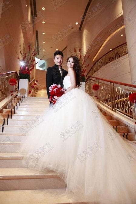 霍启刚和郭晶晶广州南沙婚礼现场,郭晶晶和霍启刚婚礼现场的朱玲玲