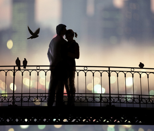 如果初恋还和你联系你该怎么办,如果初恋找你谈恋爱怎么办