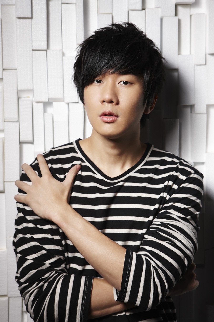 林俊杰行走的cd无伴奏,周杰伦演唱会上说林俊杰行走的cd