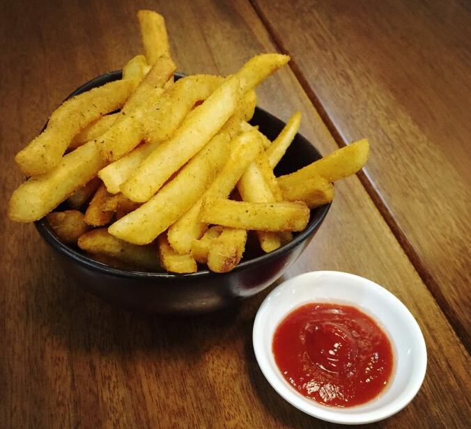 每个饥饿的夜晚,每个饥肠辘辘的夜晚