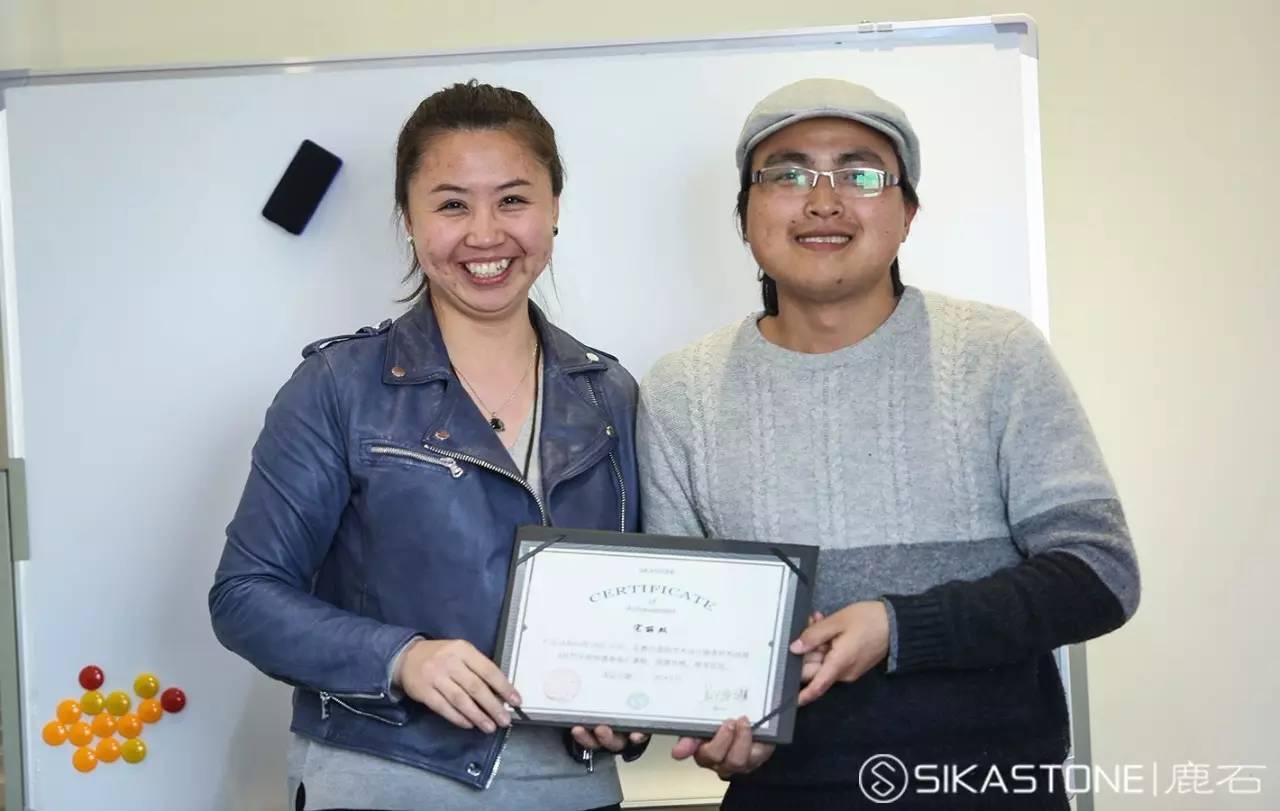 手绘挑大梁，此事要躬行——1603花艺手绘班毕业有感