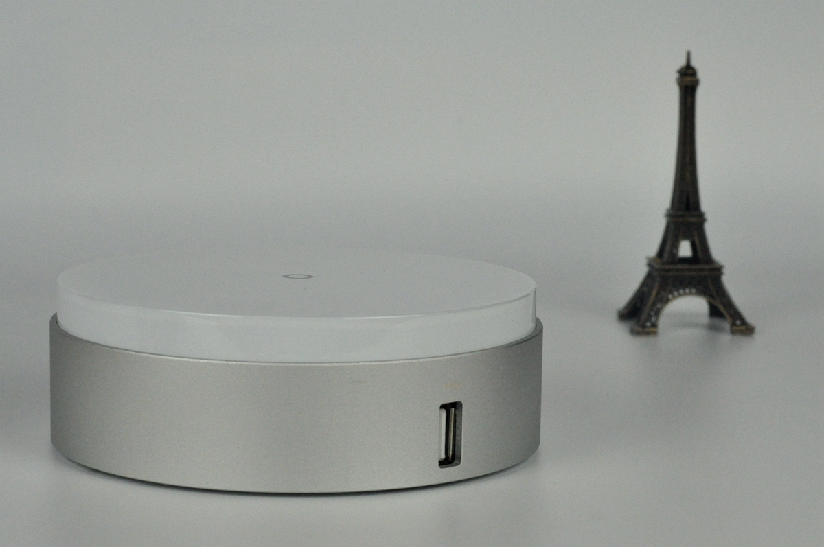 圆润艺术范，有型更有“芯”——必虎路由器上手评测